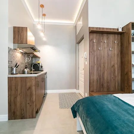 Wrona | Wrona * Krakow